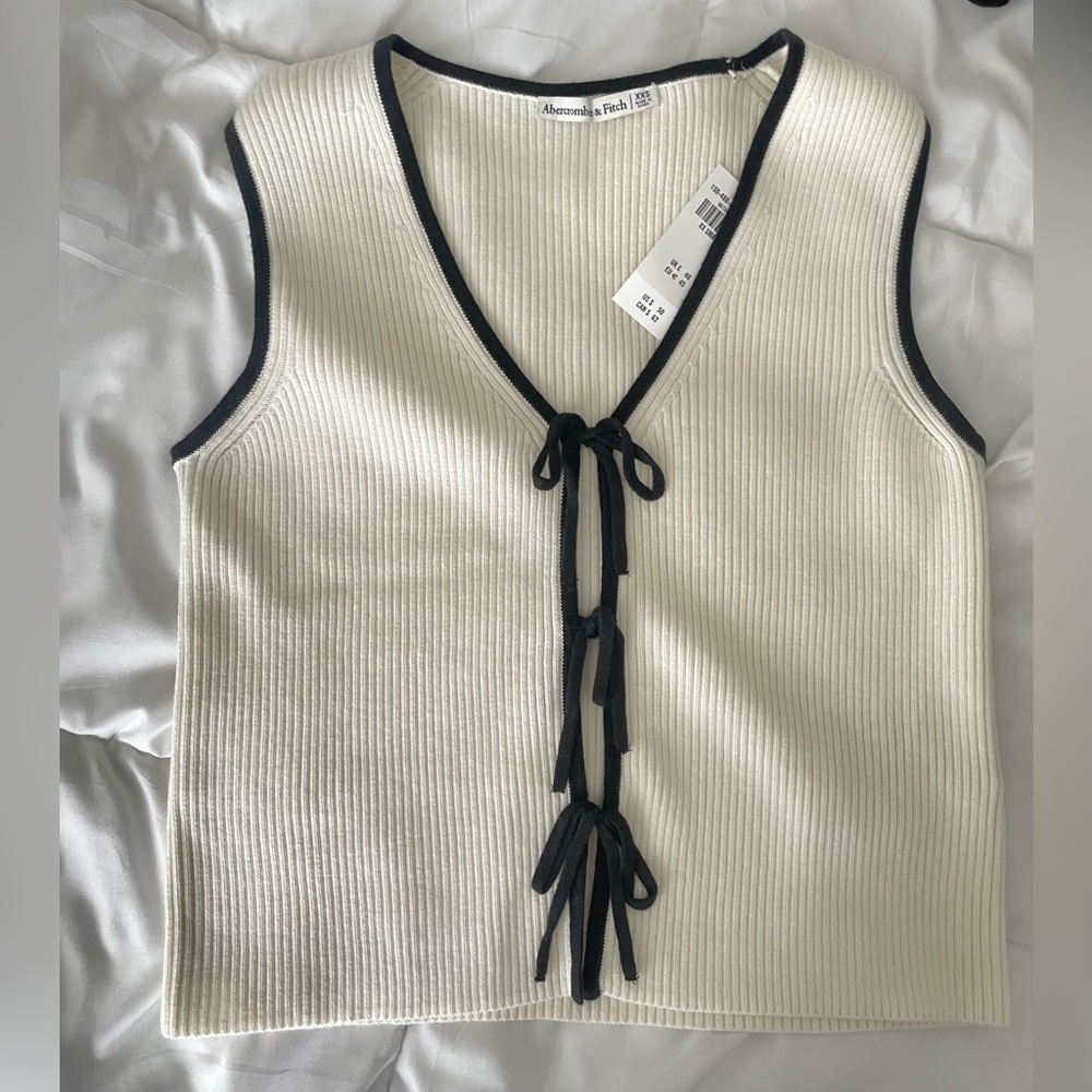 Abercrombie & Fitch Cream Ribbed Tank with Black Trim & Tie Front